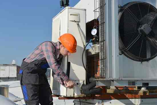 Слесарь по ремонту и обслуживанию систем вентиляции и кондиционирования (3-5 разряды)